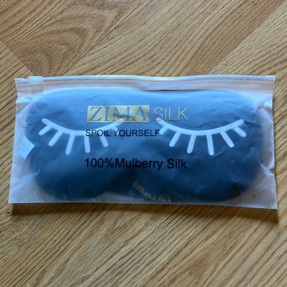 Black and White Skincare Mask for Ultimate Relaxation